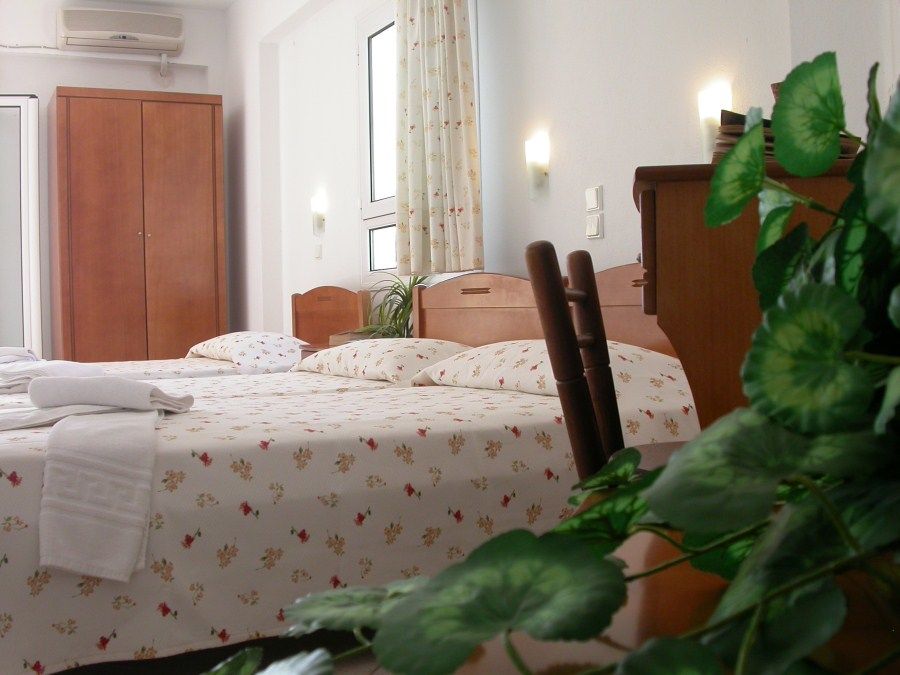 Hotel Ilios Kриопиги Екстериор снимка