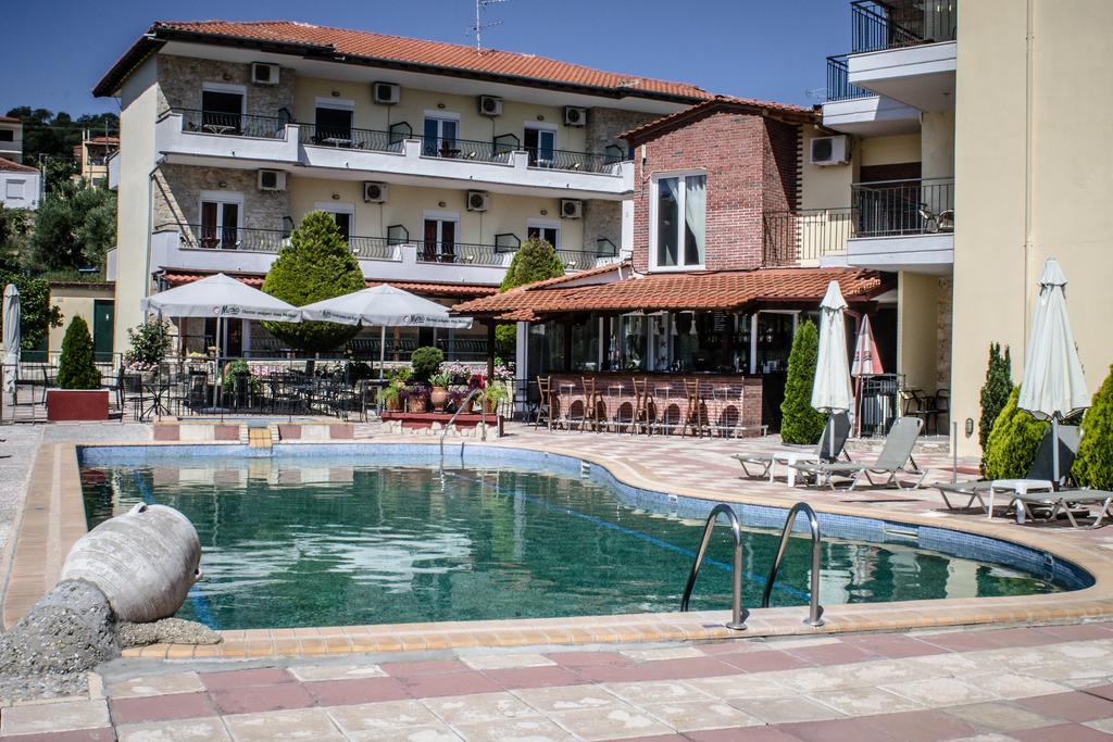 Hotel Ilios Kриопиги Екстериор снимка